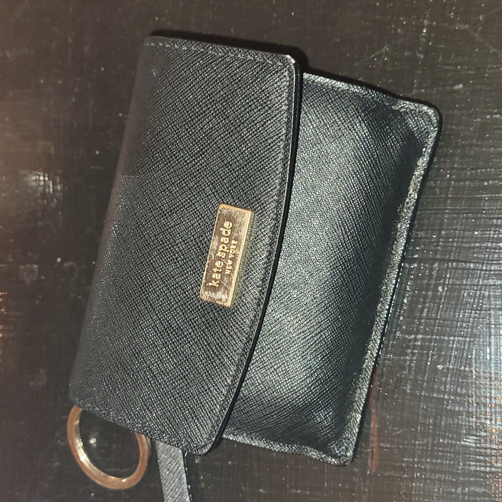 Kate Spade pouch with key ring